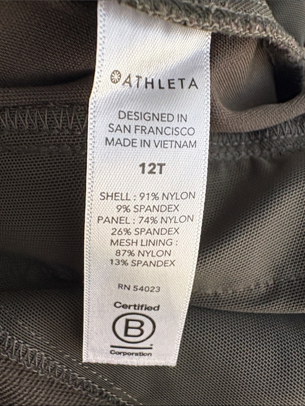 Athleta Headlands Hybrid Trek Jogger Olive Green Pants Size 12 Tall - Picture 11 of 12